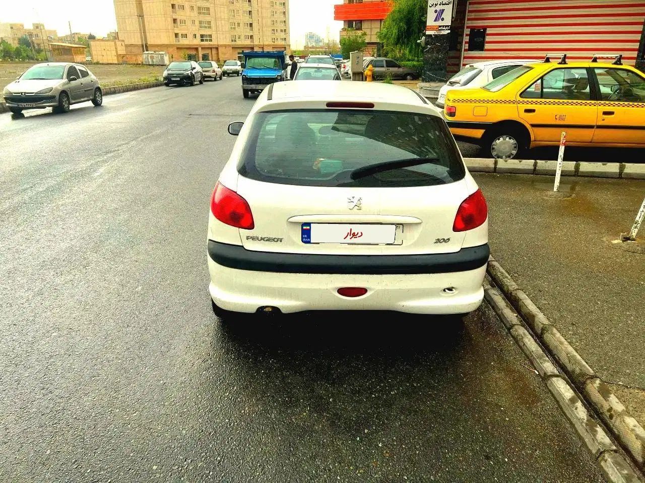 پژو 206 تیپ 2 - 1398