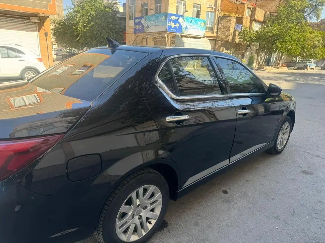 دنا پلاس تیپ ۲ سانروف ۴ ایربگ - 1399