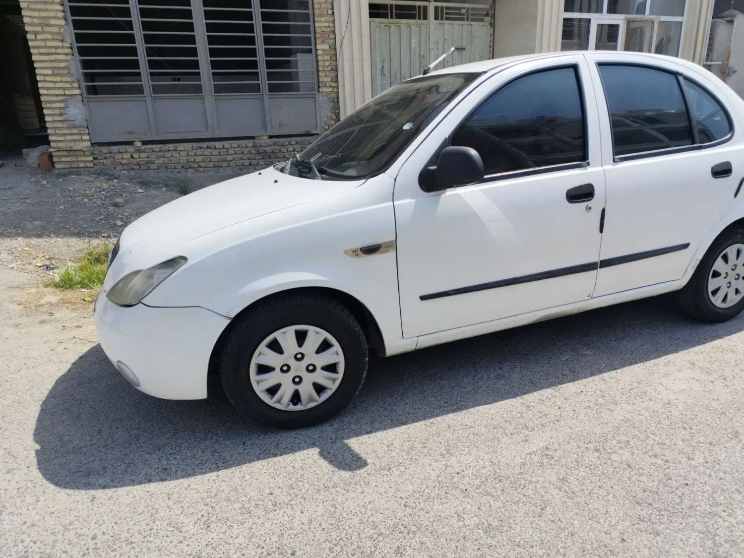 تیبا صندوق دار EX - 1395
