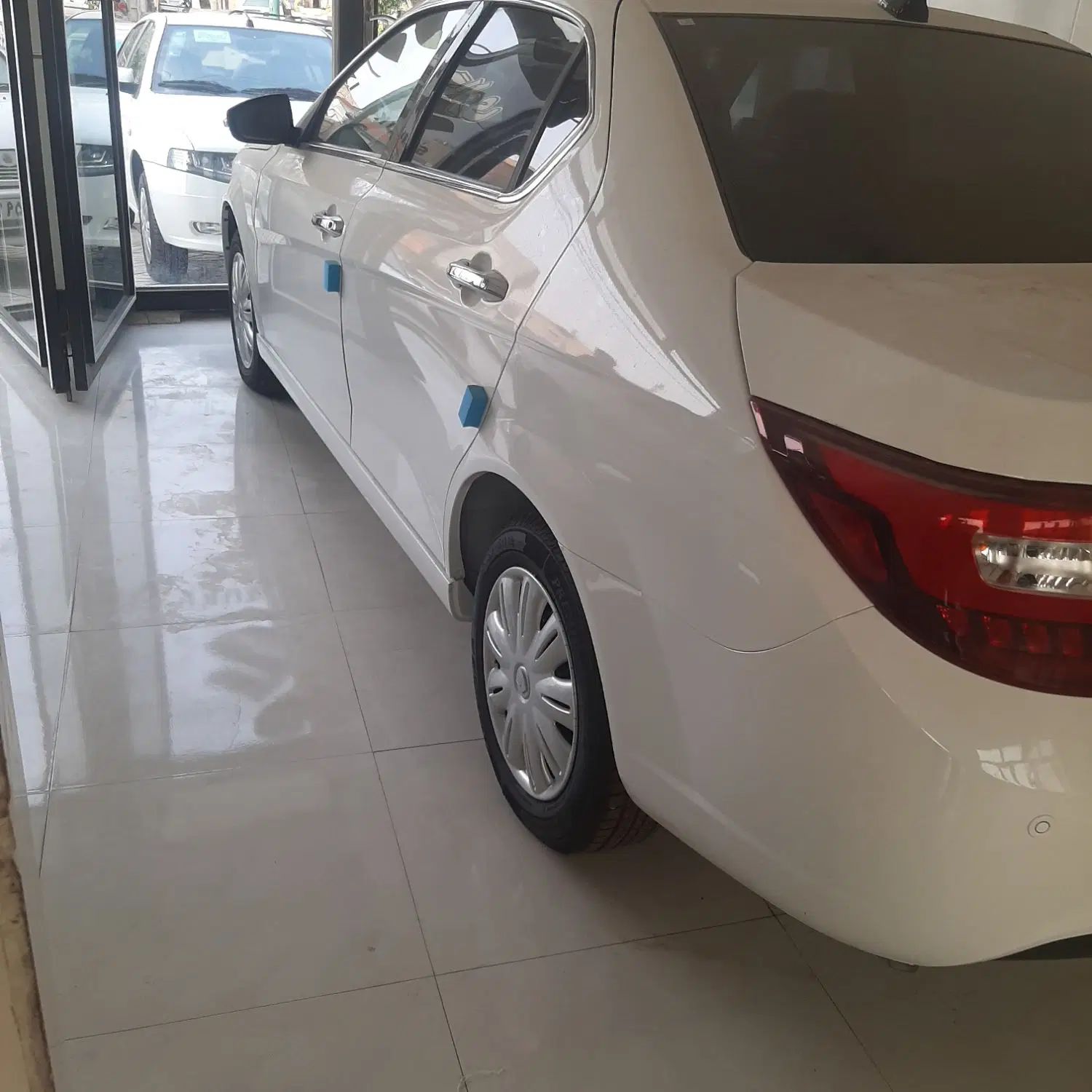 دنا پلاس ۵ دنده EF7 - 1404