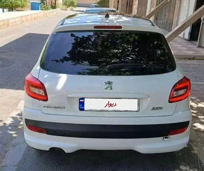 پژو 207 پانوراما دنده‌ای - 1400