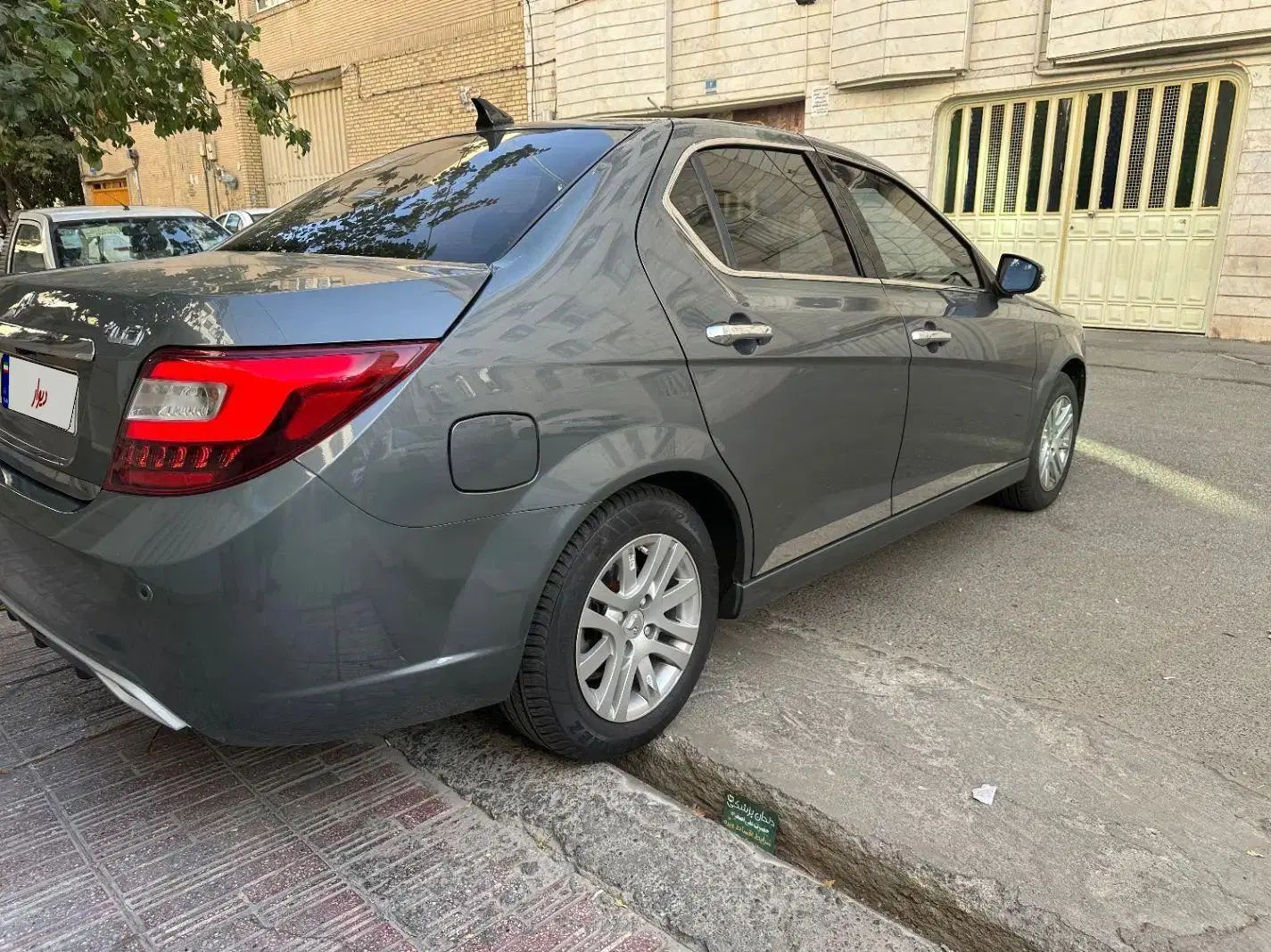 دنا پلاس ۶ دنده EF7p - 1403
