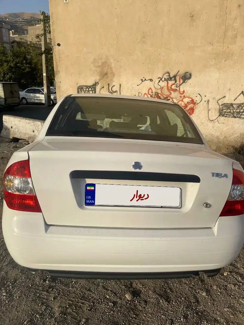 تیبا صندوق دار SX - 1401