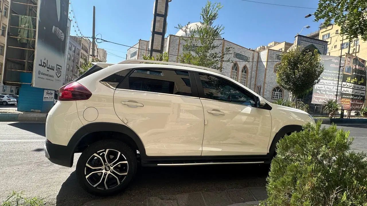 ام وی ام X22 دنده ای اسپرت لاکچری - 1402