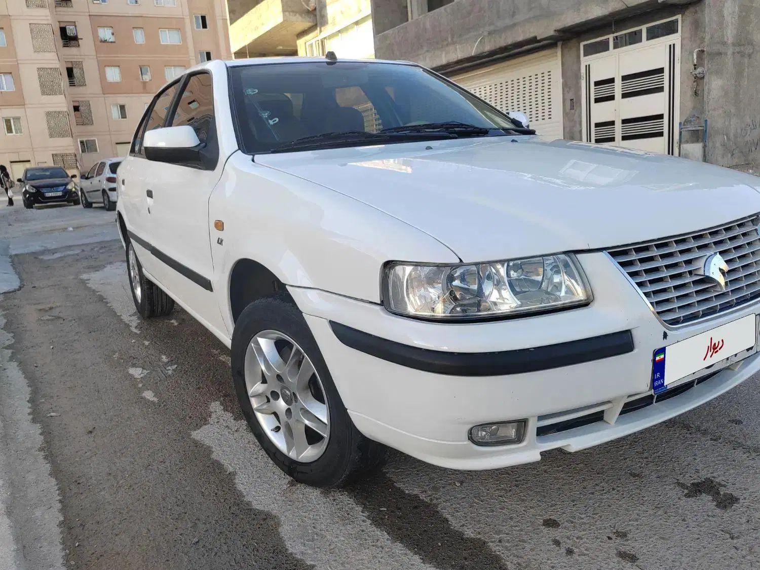 سمند LX XU7 - 1395