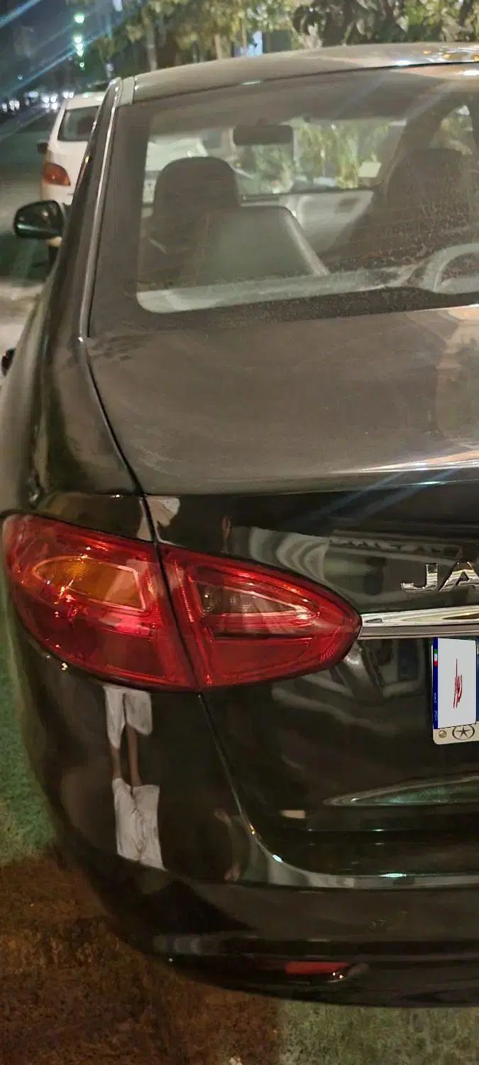جک J4 اتوماتیک آپشنال - 1404
