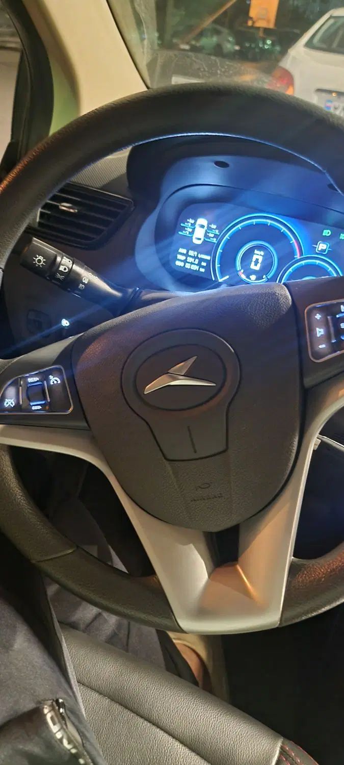 جک J4 اتوماتیک آپشنال - 1404