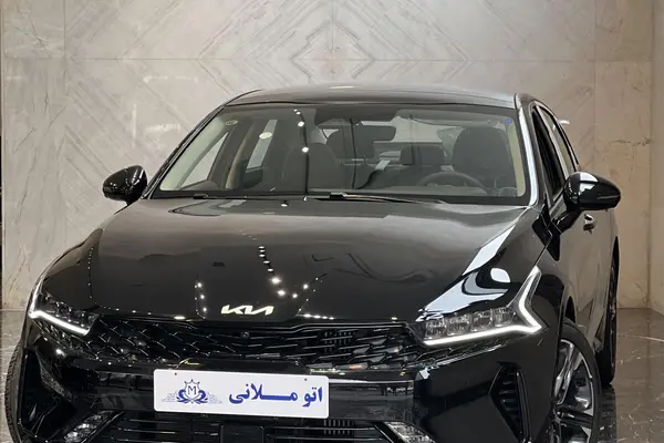 کیا K5 ۱.۵ لیتر توربو - 2024