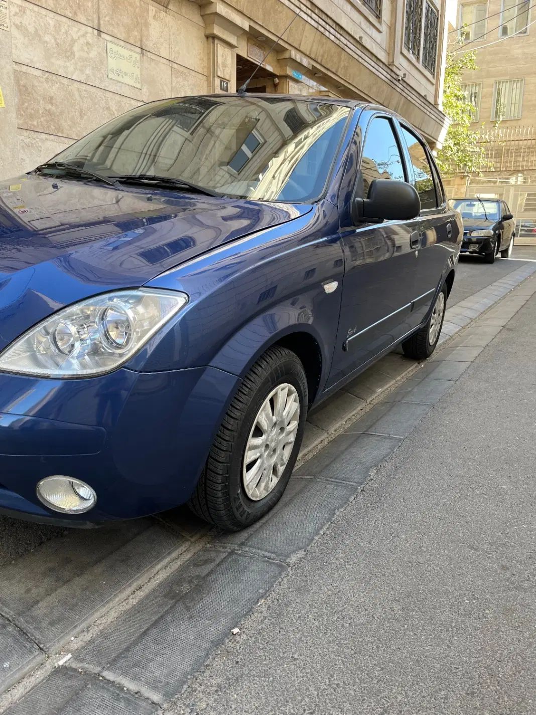 تیبا صندوق دار SX - 1393