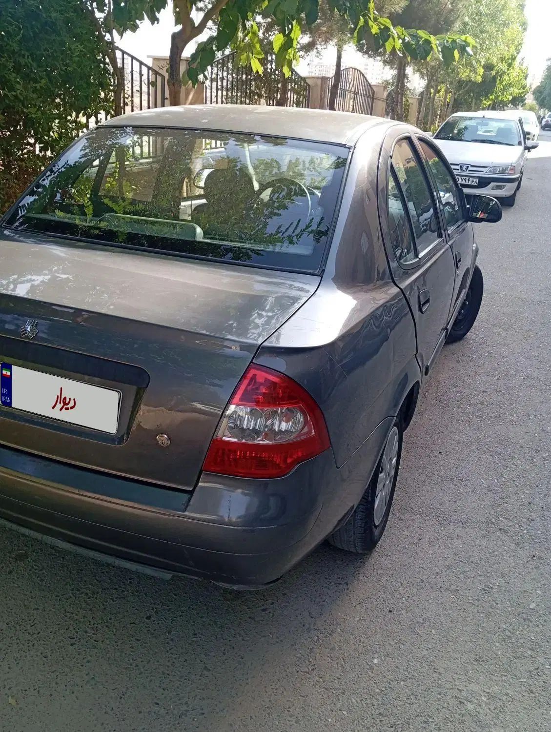 تیبا صندوق دار SX - 1392