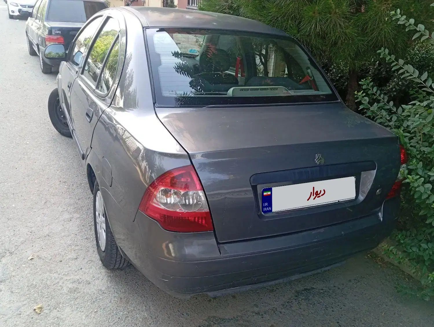 تیبا صندوق دار SX - 1392
