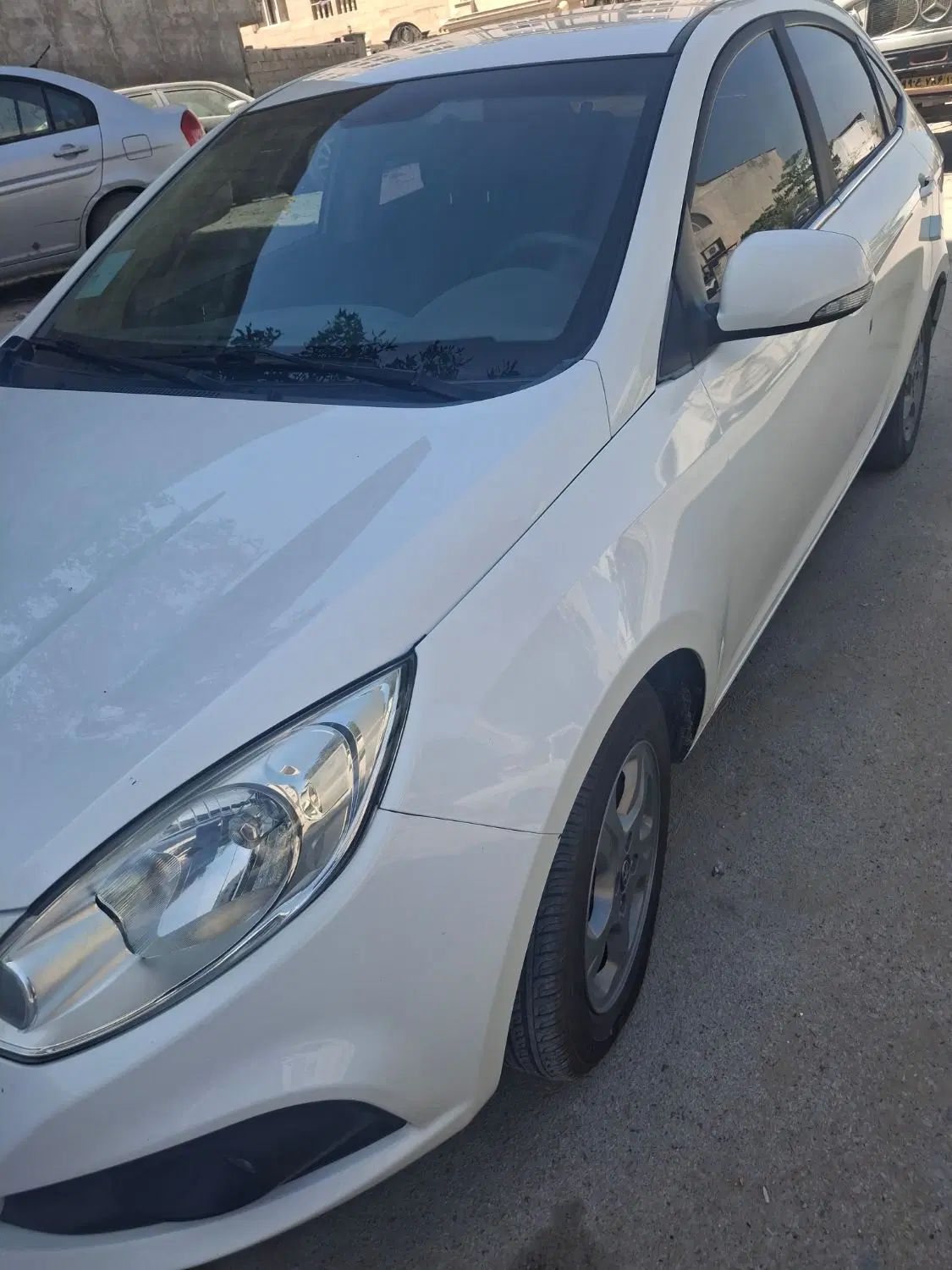 جک J4 اتوماتیک ساده - 1401