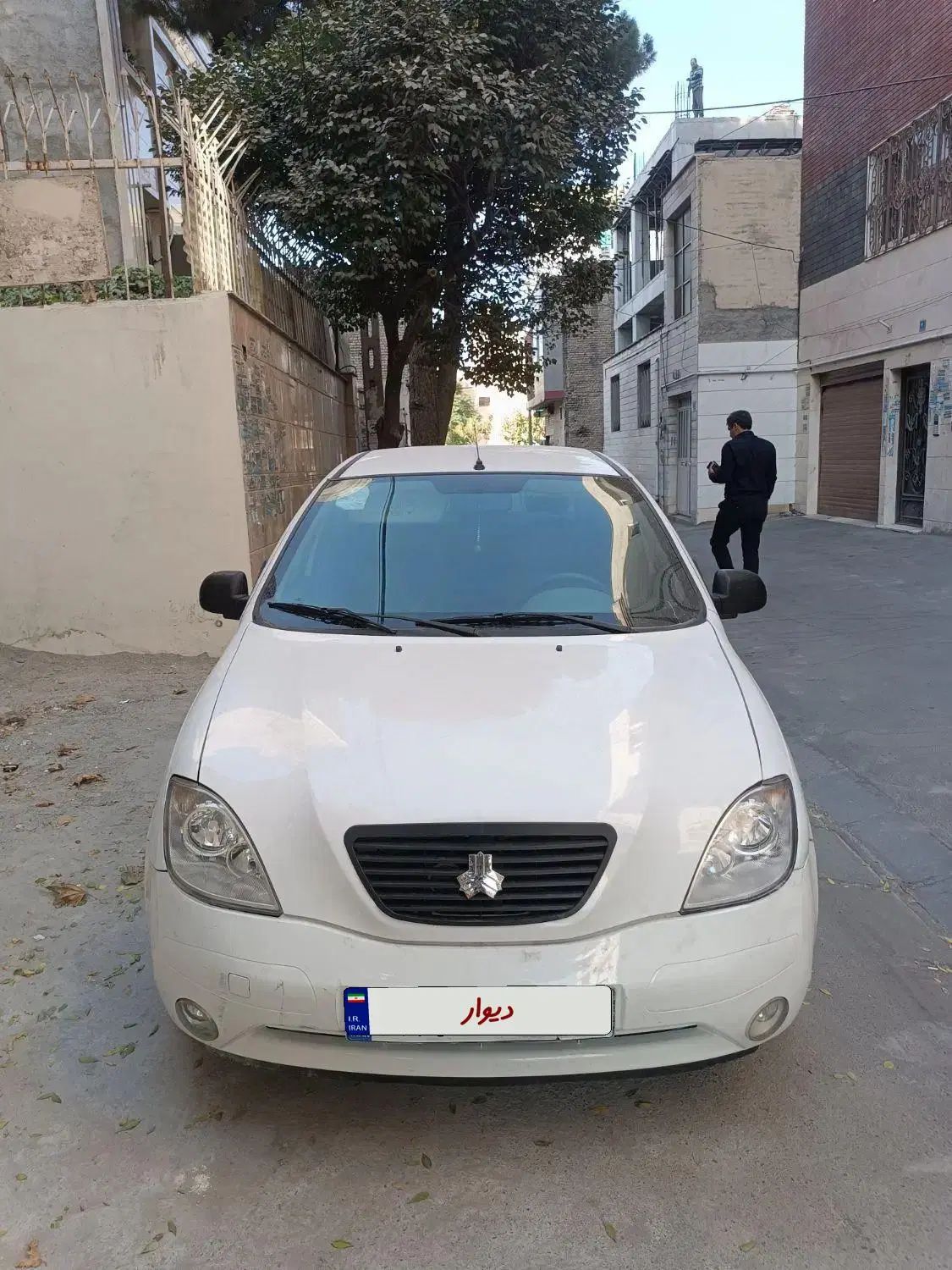 تیبا صندوق دار SX - 1401