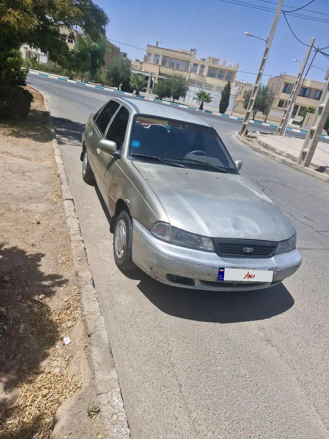 دوو سیلو سدان - 1379