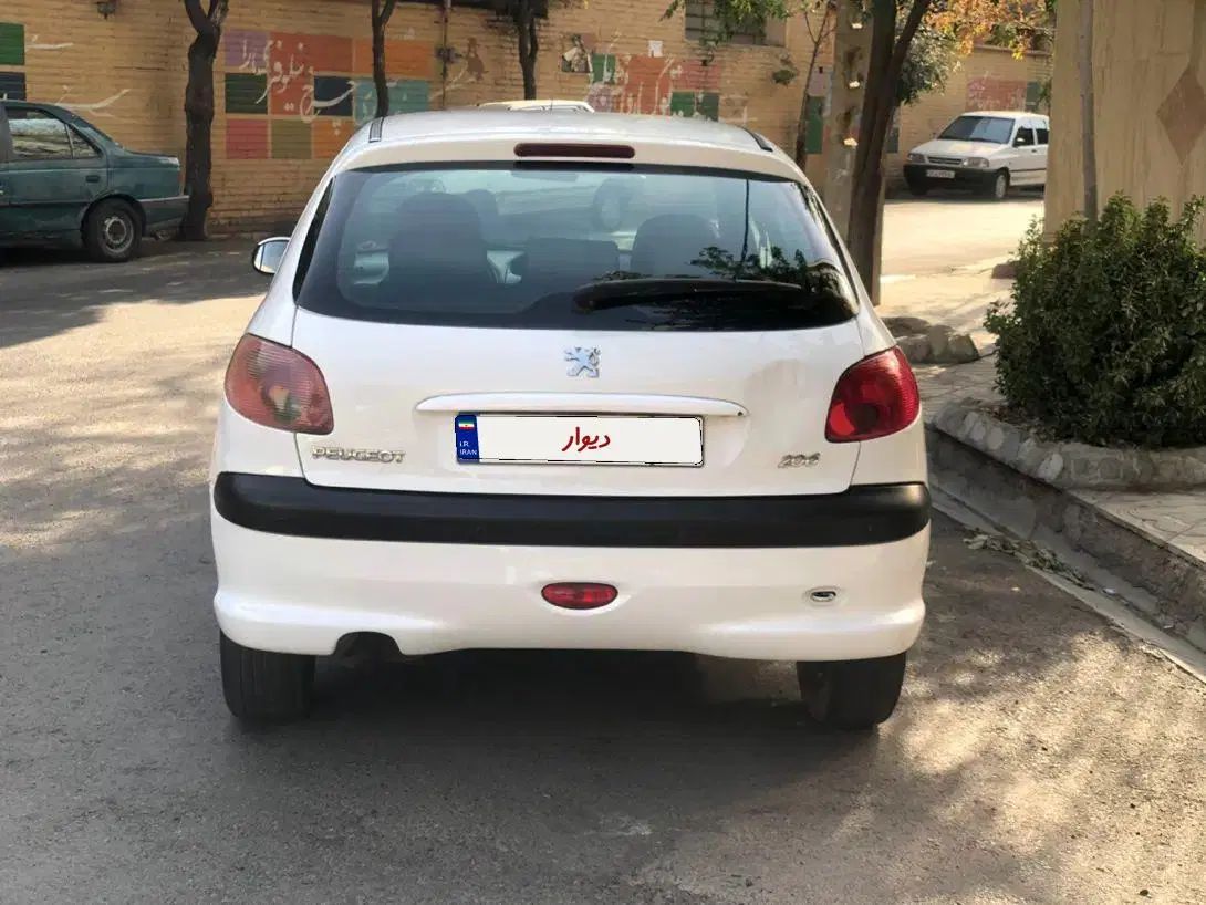 پژو 206 تیپ 6 - 1389