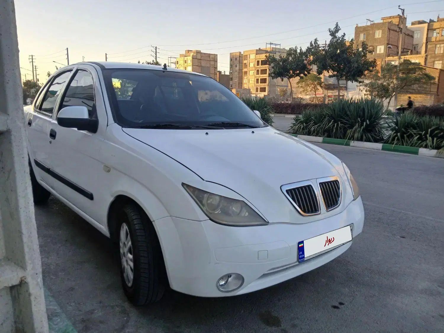 تیبا صندوق دار SX - 1391
