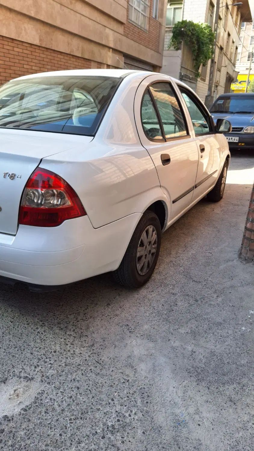تیبا صندوق دار SX - 1399