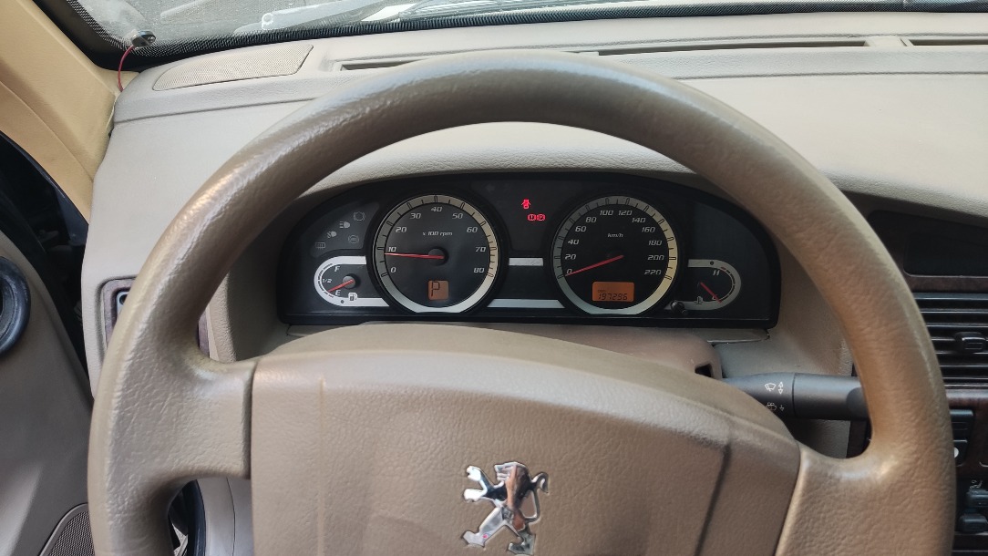 پژو پارس اتوماتیک - 1391