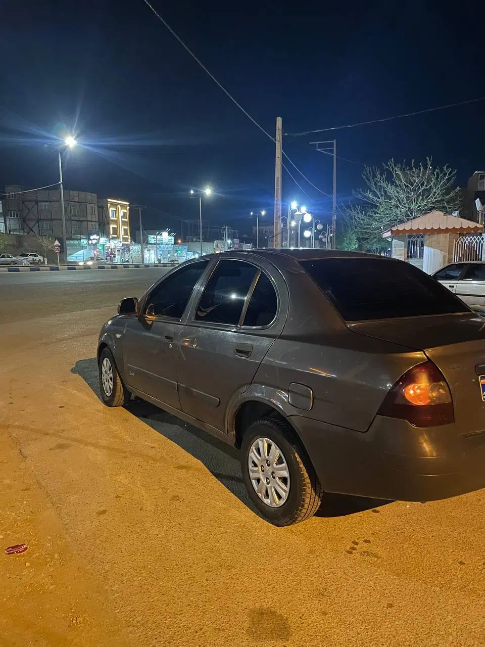 تیبا صندوق دار SX - 1393
