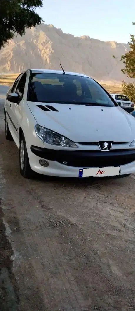 پژو ۲۰۶ صندوق دار v8 - 1394