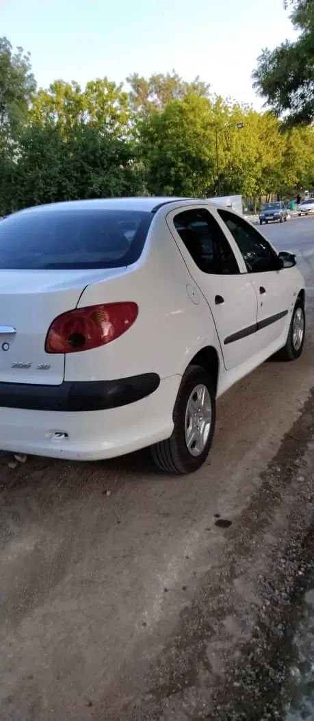 پژو ۲۰۶ صندوق دار v8 - 1394