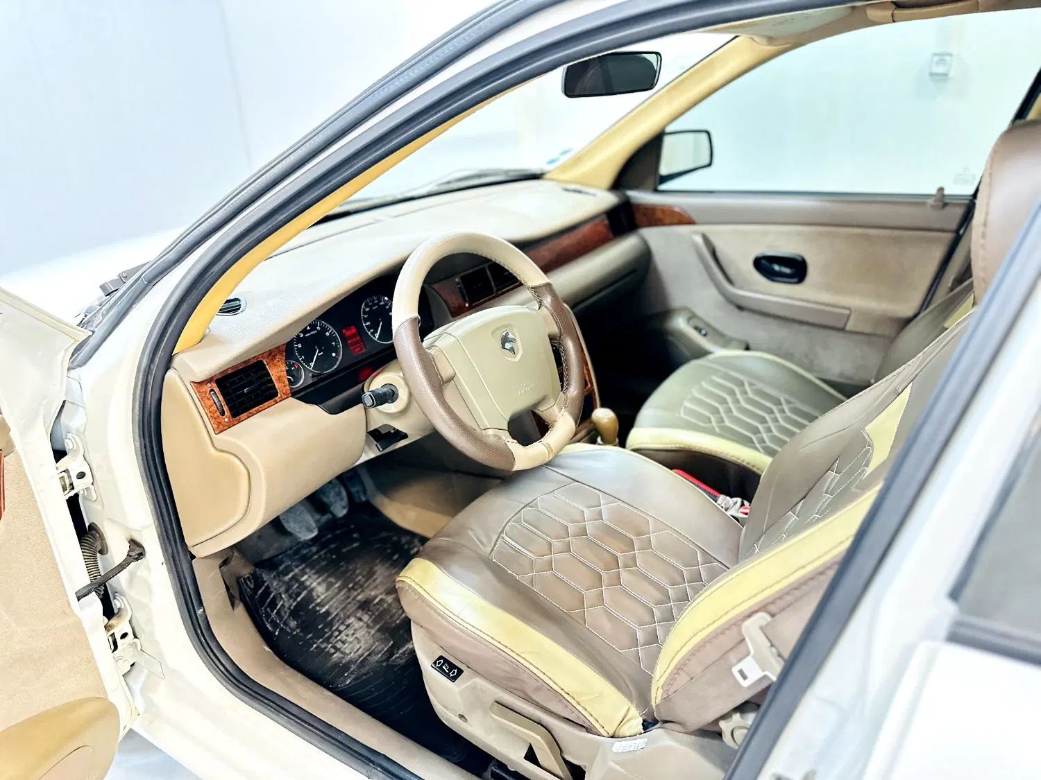 سمند LX XU7 - 1399