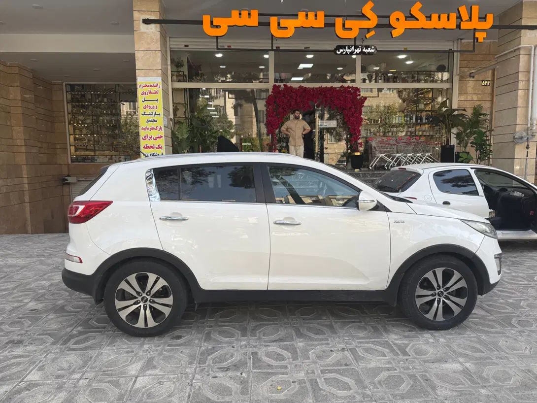 کیا اسپورتیج 4 سیلندر فول 2400cc - 2013