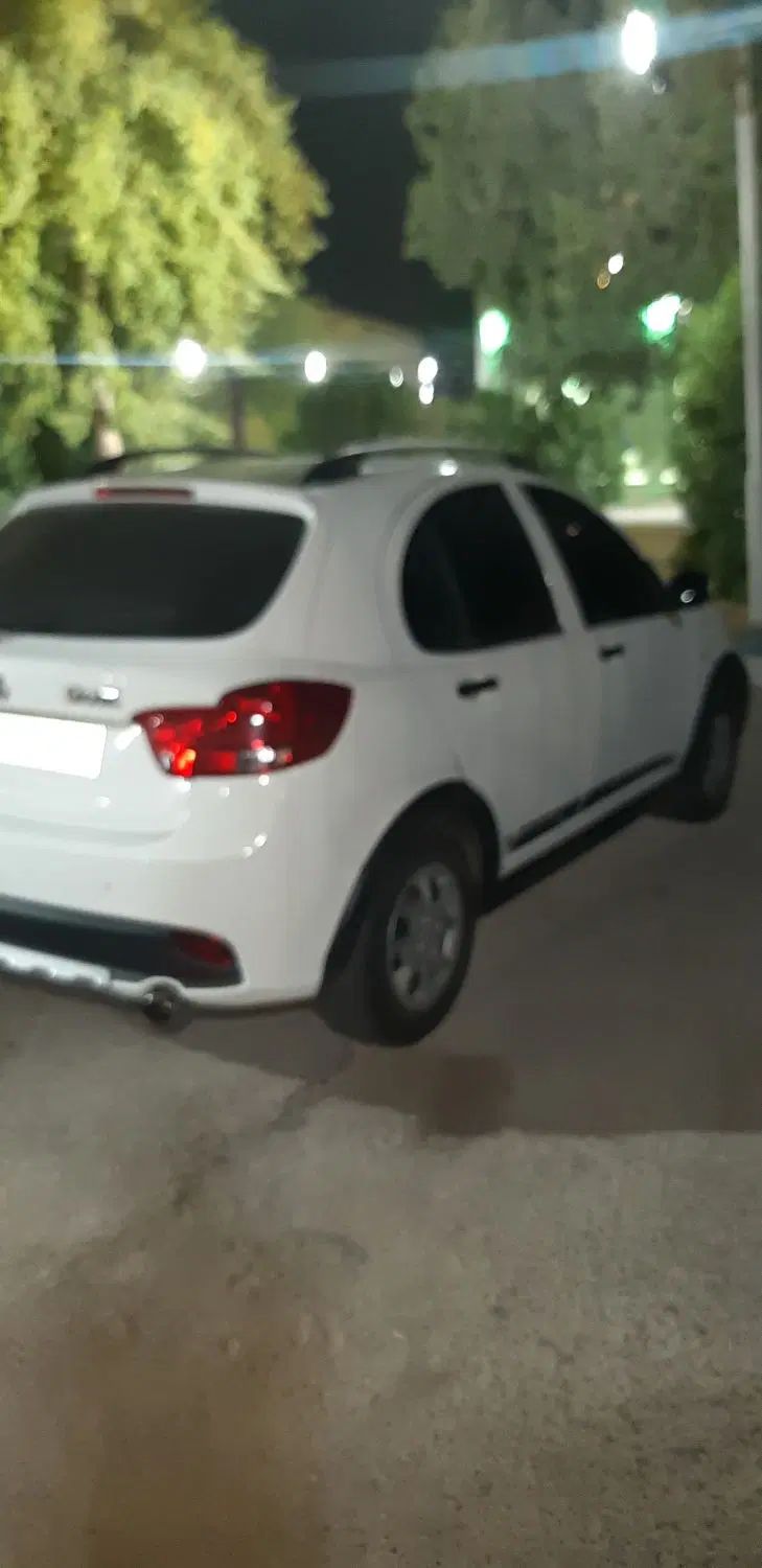 کوییک R دنده‌ای - 1402