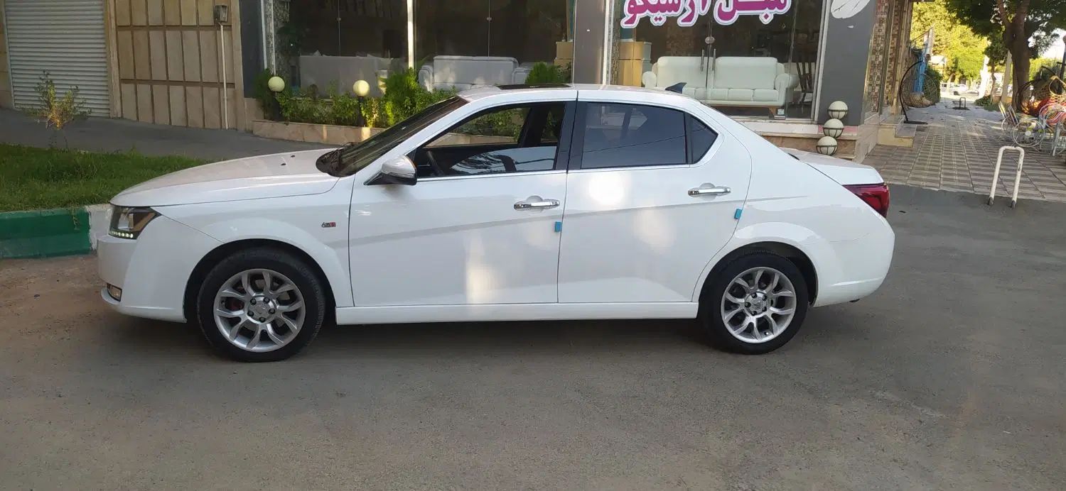 دنا پلاس توربو اتوماتیک - 1401