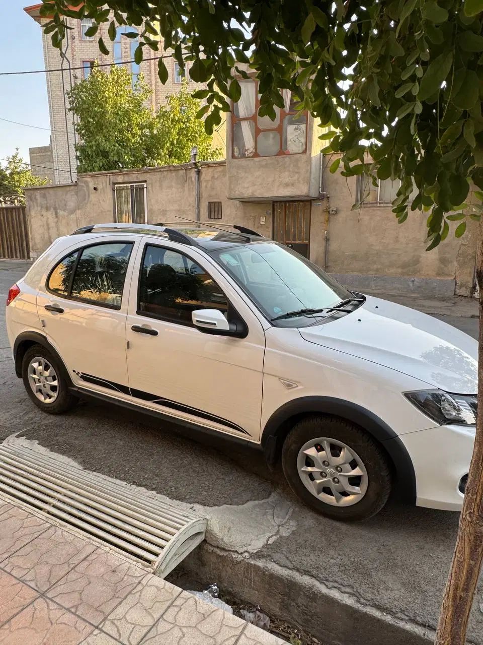 کوییک R دنده‌ای - 1402