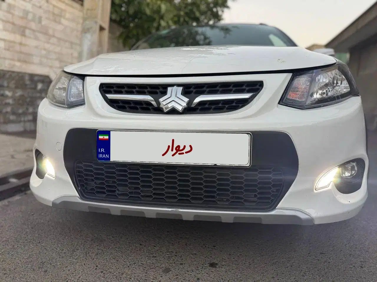 کوییک R دنده‌ای - 1402