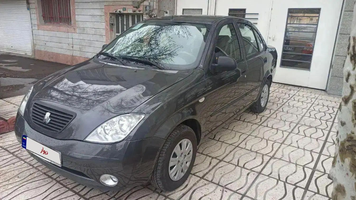 تیبا صندوق دار SX - 1401