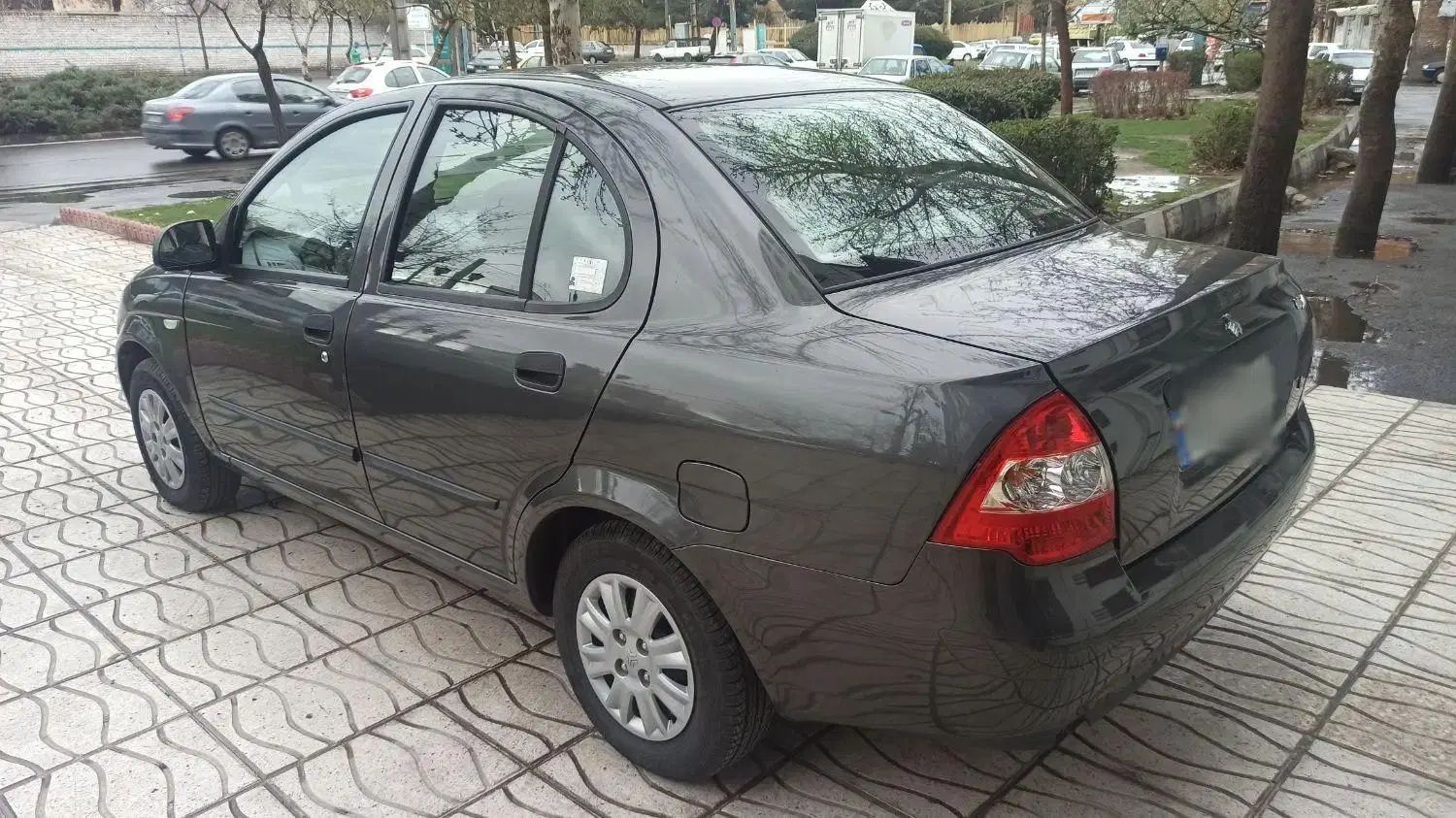 تیبا صندوق دار SX - 1401