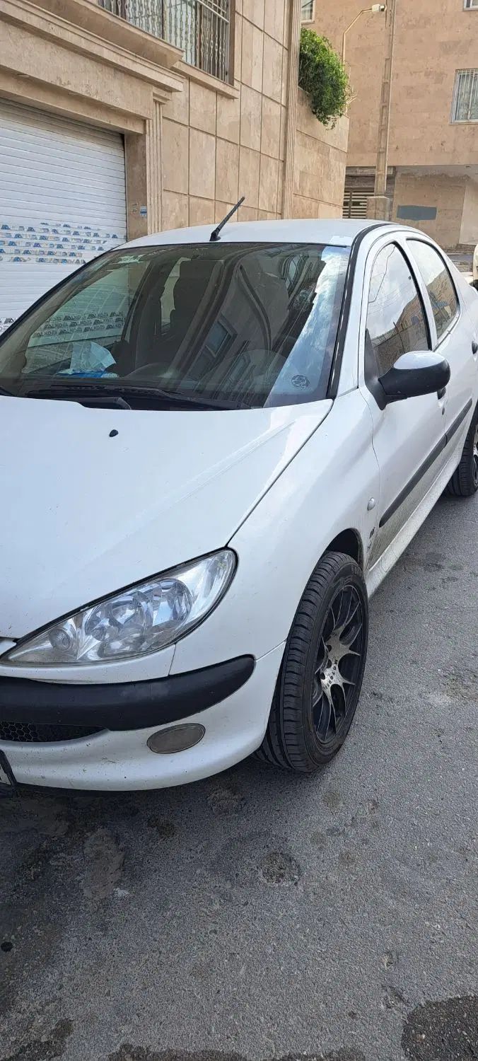 پژو ۲۰۶ صندوق دار v8 - 1393