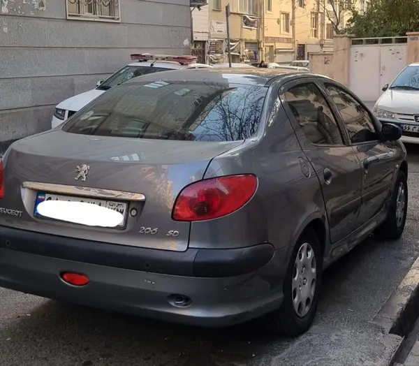 پژو ۲۰۶ صندوق دار v8 - 1397