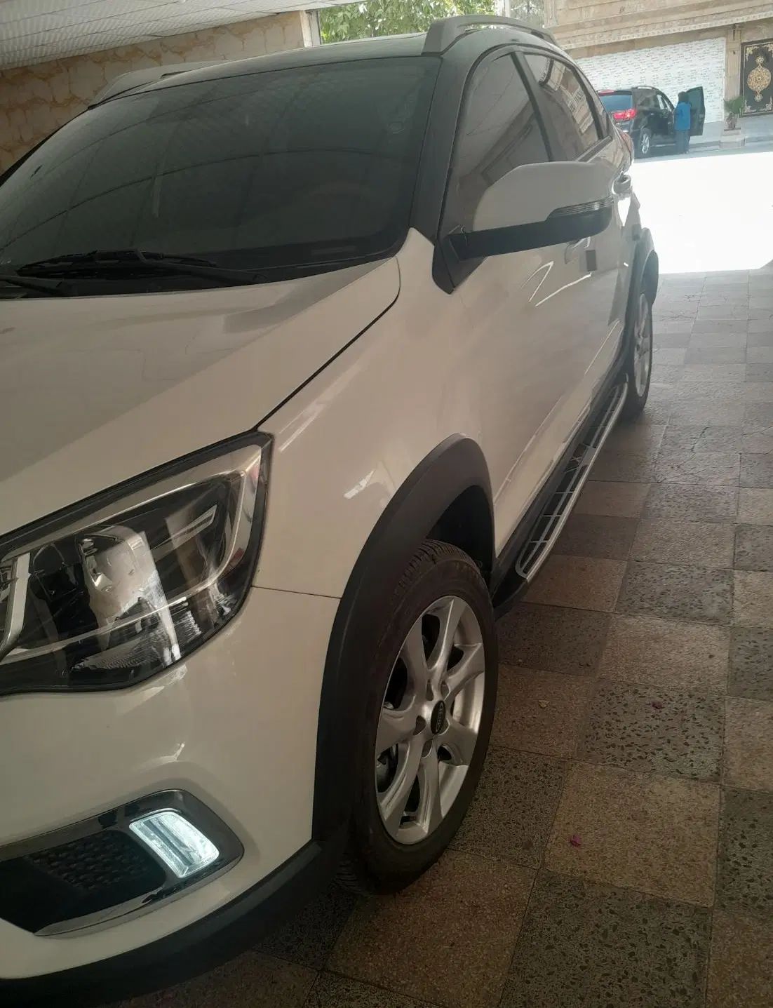ام وی ام X22 دنده ای اسپرت لاکچری - 1402
