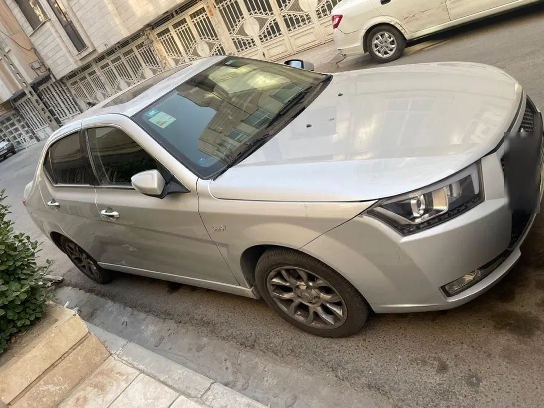 دنا پلاس توربو اتوماتیک - 1401