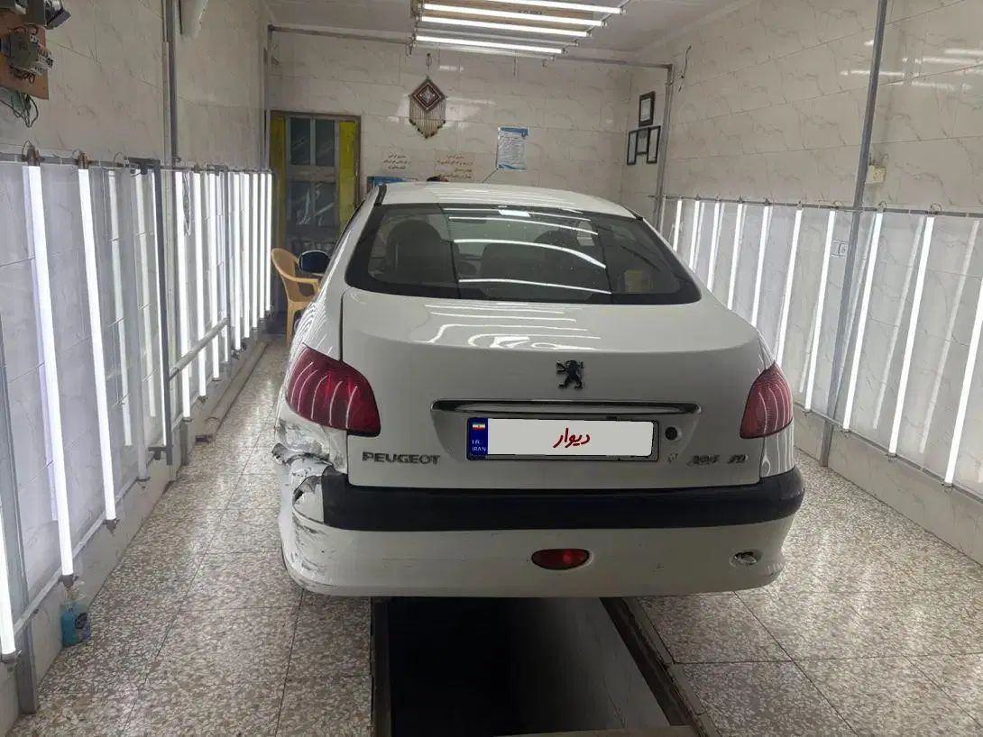پژو ۲۰۶ صندوق دار v8 - 1396