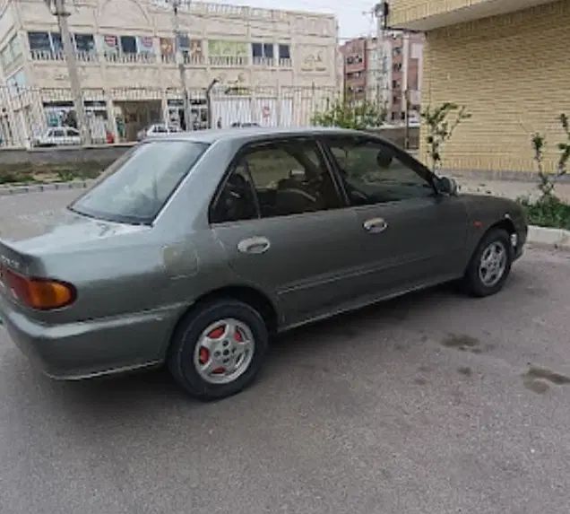 میتسوبیشی لنسر 1.6 لیتر دنده ای - 1992