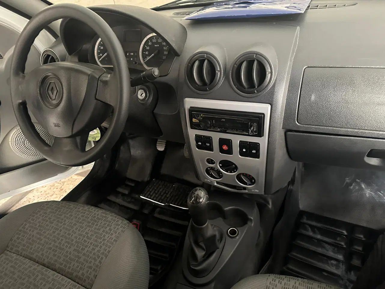 رنو تندر 90 E2 - 1396
