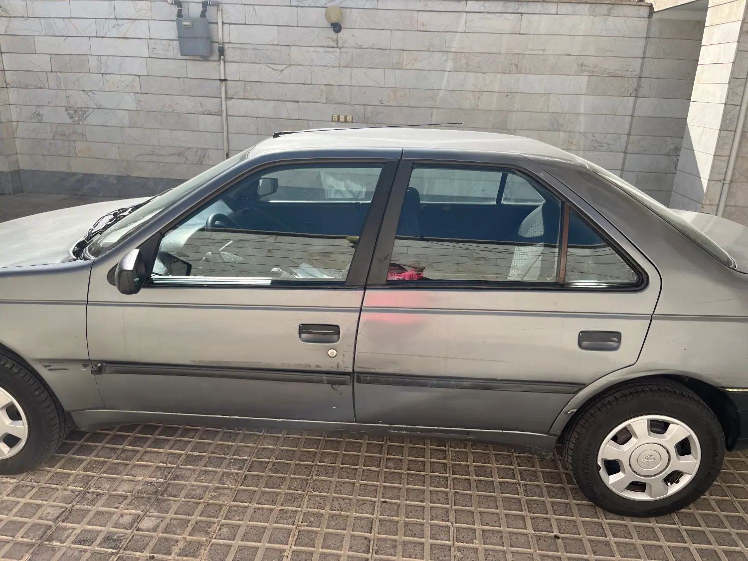 پژو 405 GLX - 1381