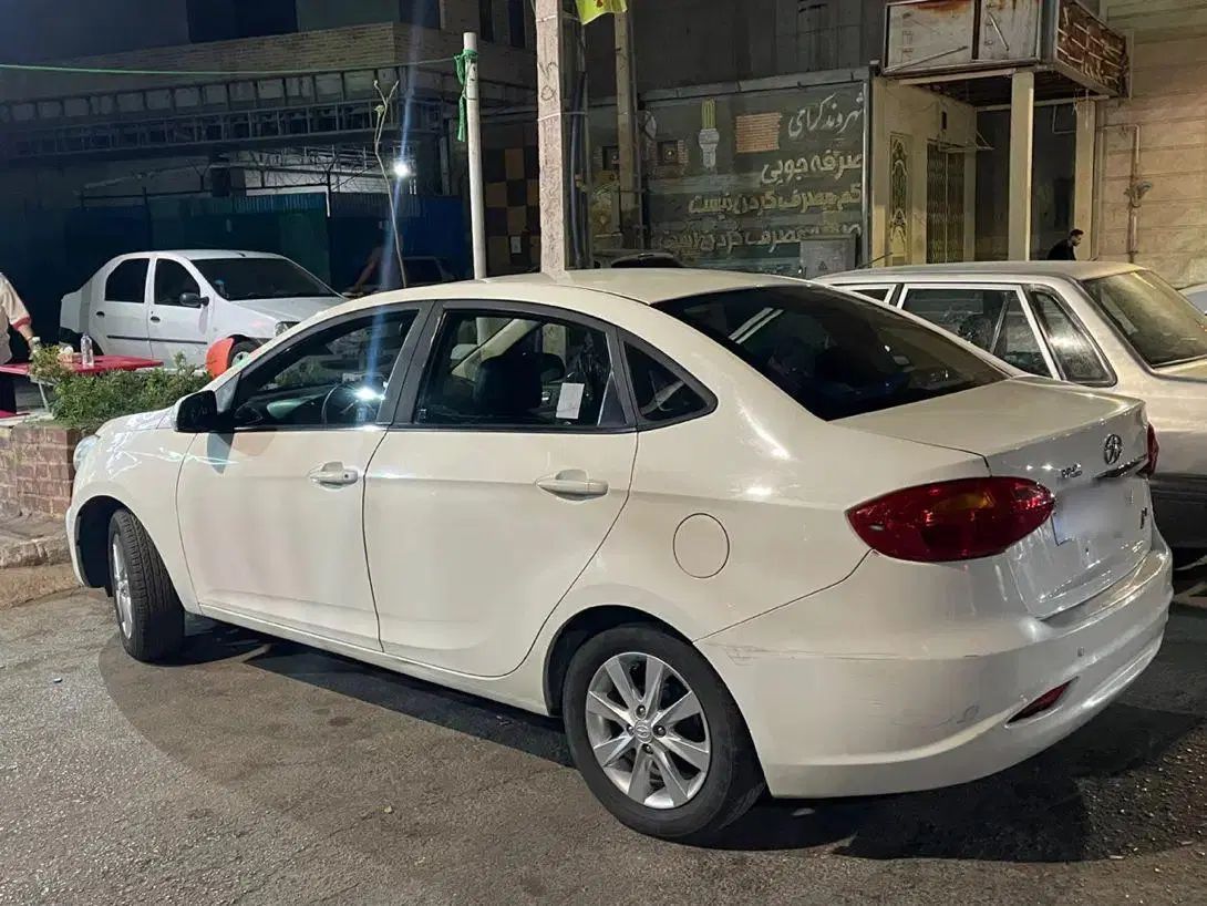 جک J4 اتوماتیک ساده - 1399