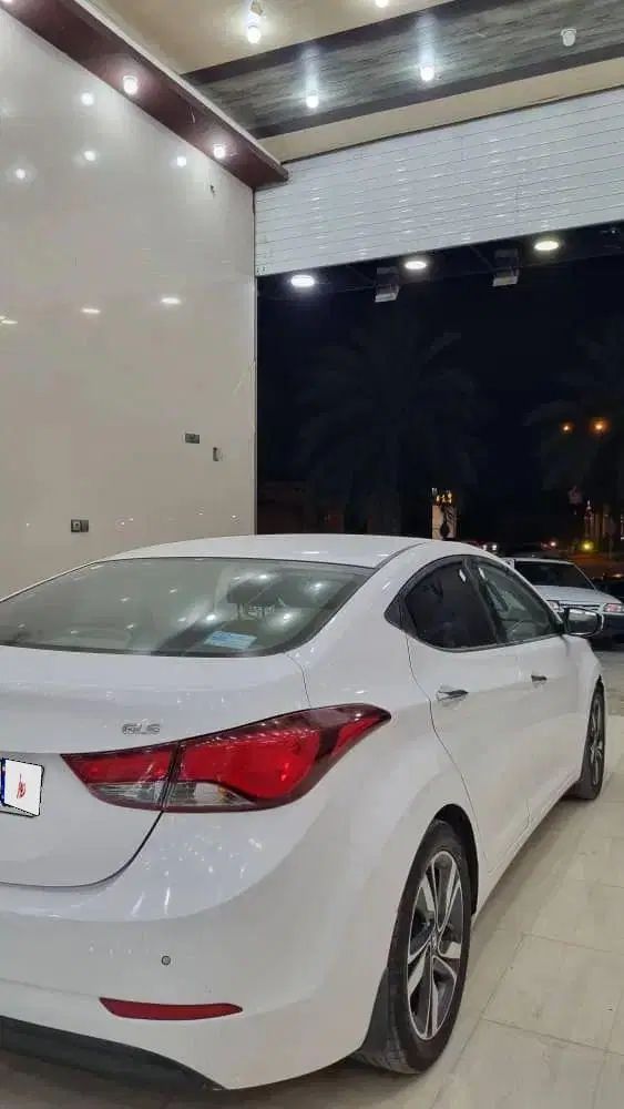هیوندای النترا 1.8 لیتر - 2015