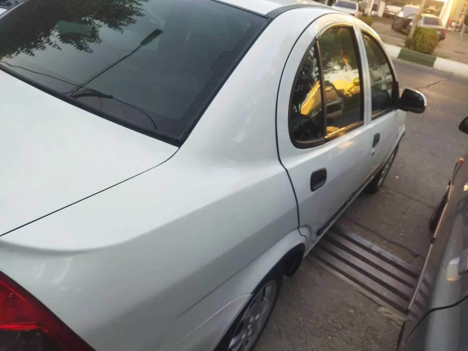 تیبا صندوق دار SX - 1393