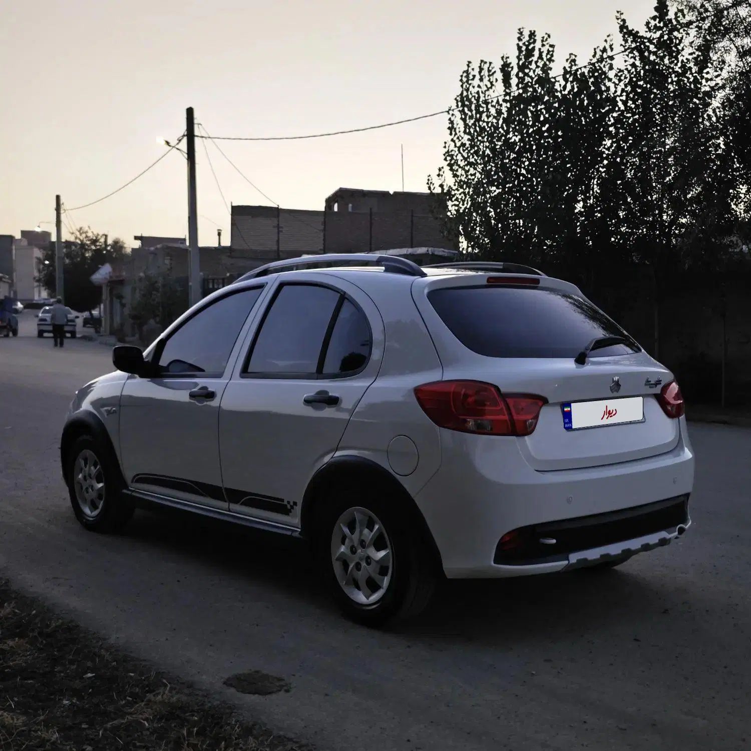 کوییک R دنده‌ای - 1402
