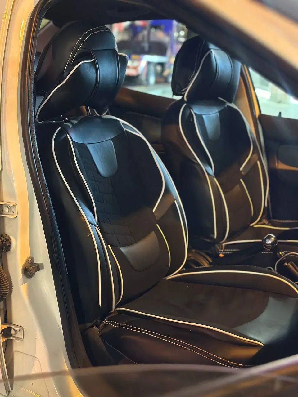 پژو ۲۰۶ صندوق دار v8 - 1391