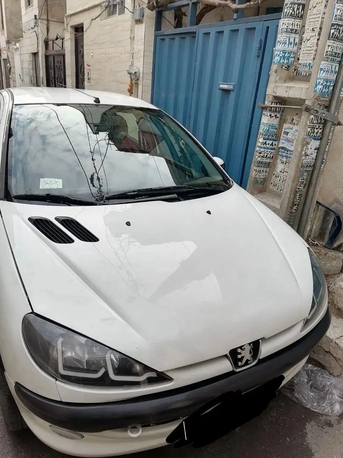 پژو ۲۰۶ صندوق دار v8 - 1389
