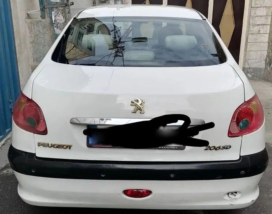 پژو ۲۰۶ صندوق دار v8 - 1389