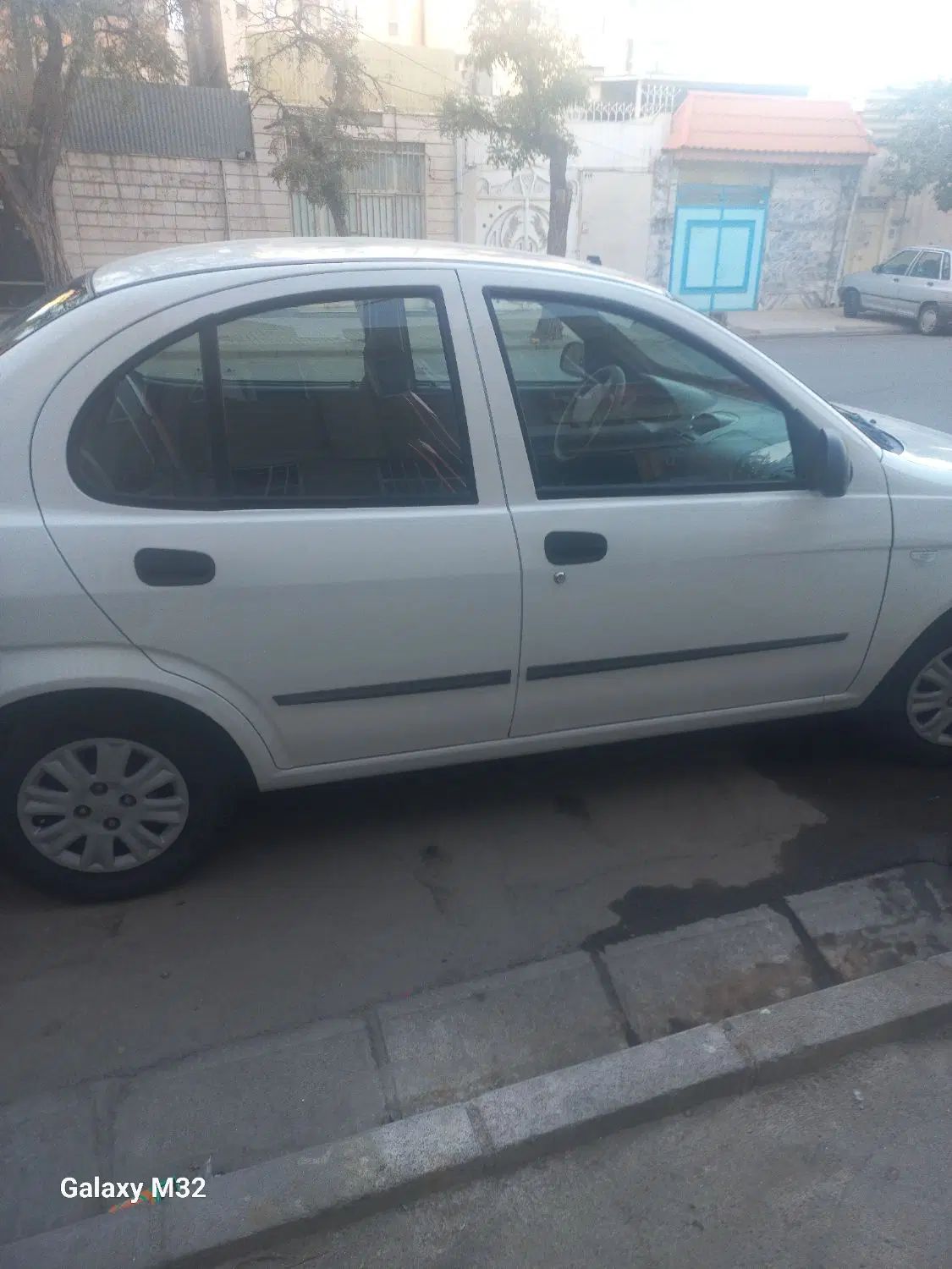 تیبا صندوق دار SX - 1400