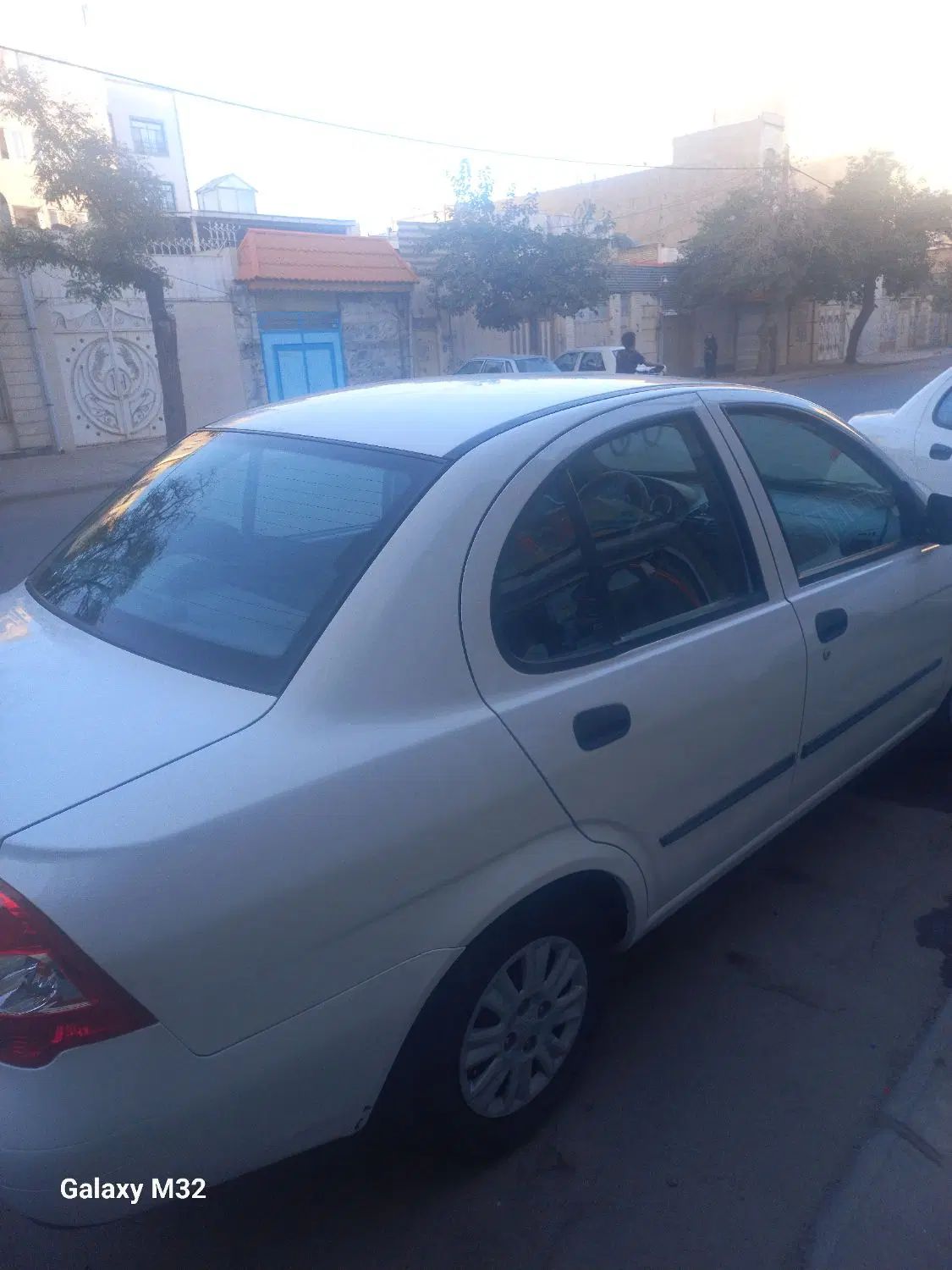 تیبا صندوق دار SX - 1400